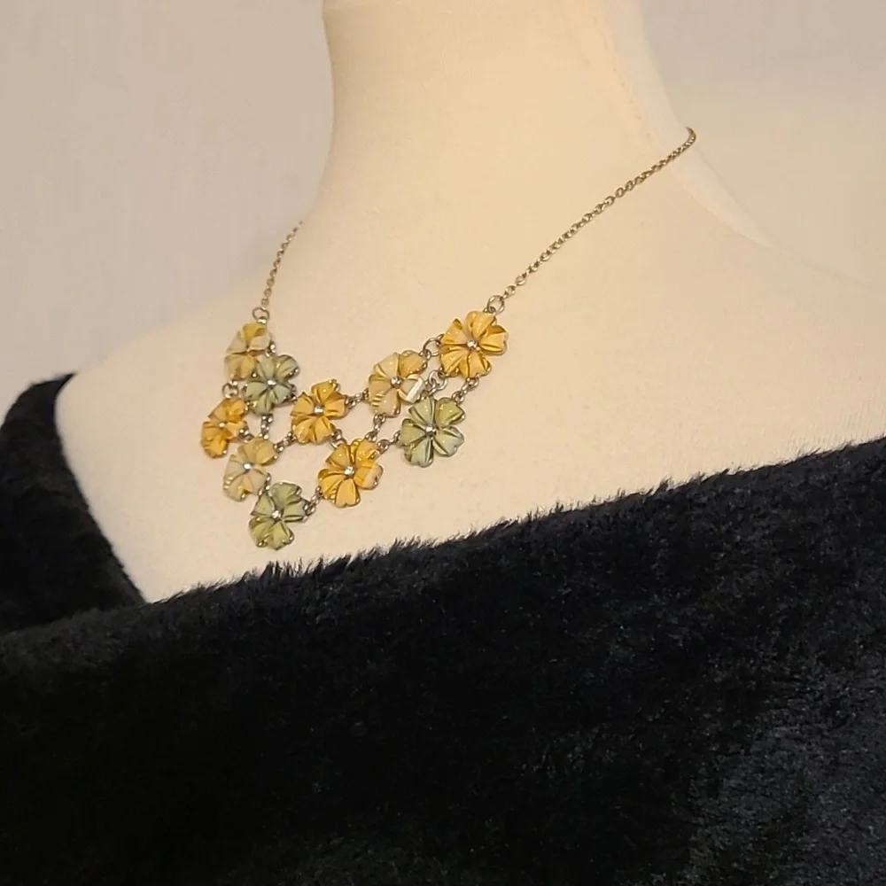Yellow and Green Floral Design Statement Necklace - Picture 4 of 9